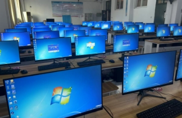 多媒體機(jī)房